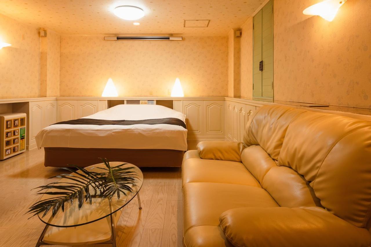Santa No Ouchi-Lovehotel Miyazaki Exterior photo